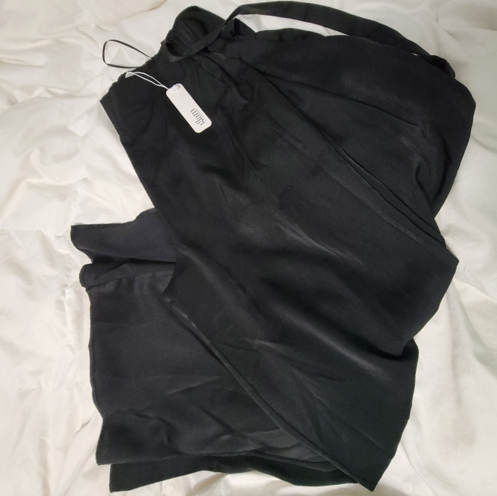 Size Small Women's Black Wide Leg Pant